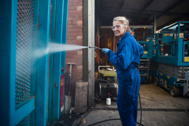 Best Garage Pressure Washing  in Yorktown, IN
